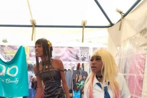 �Է���û����������չ