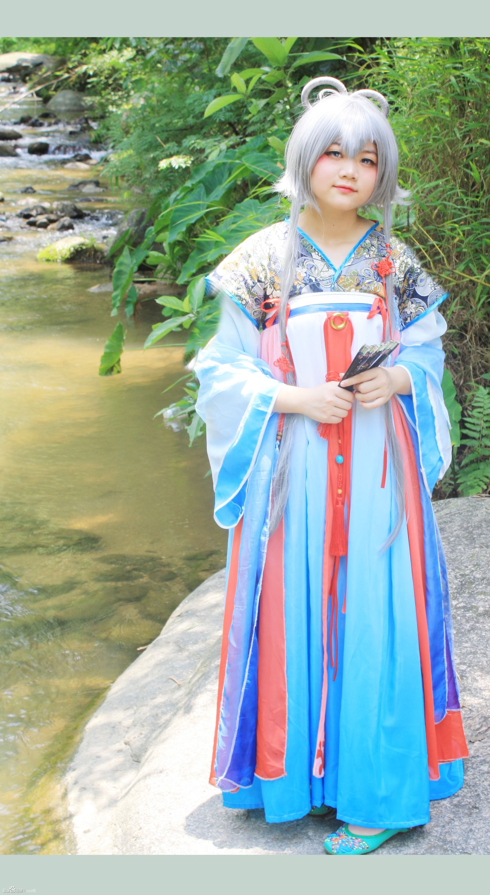 kIyyQLIuFAitywI9.jpg