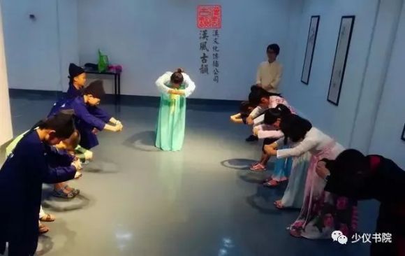 ߽ίΪ봫ͳǷ-3.jpg