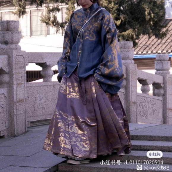 ޡ jk lo lo  -1.jpg