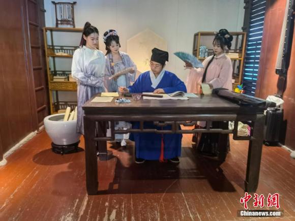 ͼݳʽ龳-1.jpg