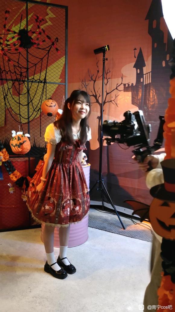 2021.10.31ʥڡϺӳչͼ-3.jpg