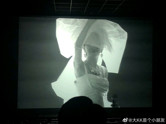 xdm麣ϲչˮī,бÿ-1.jpg