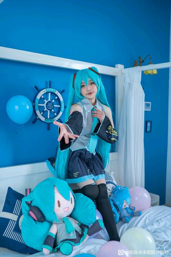 δcosƬ-7.jpg
