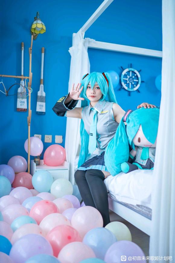 δcosƬ-9.jpg