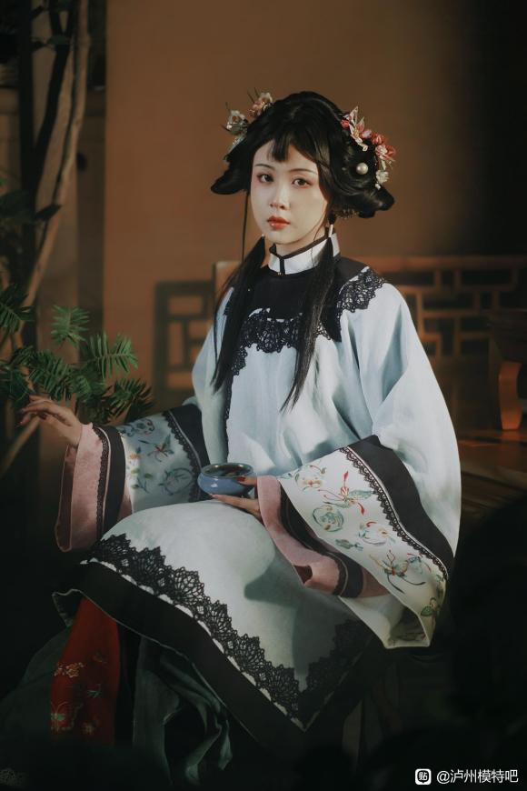 һԺΪߵӰ¥,м!-4.jpg
