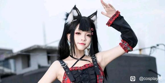 COSƬqqƵ:cosplay-3.jpg