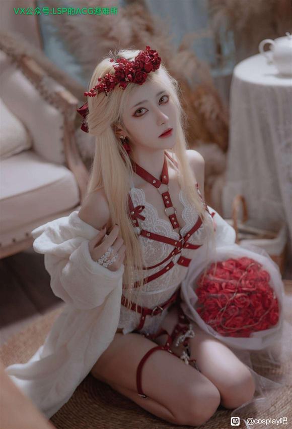 COSƬmomoko-2.jpg