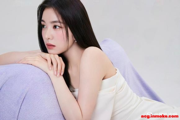 ??ֽ??? Welcome Back CF Queen-2.jpg