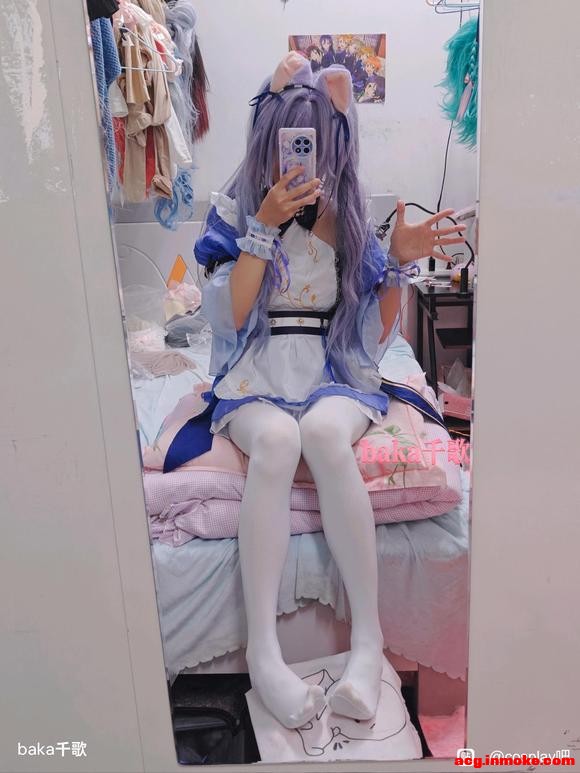COSƬcos-2.jpg