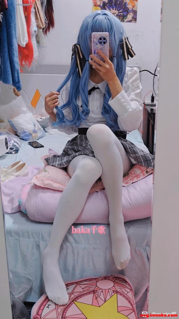 COSƬcos-2.jpg