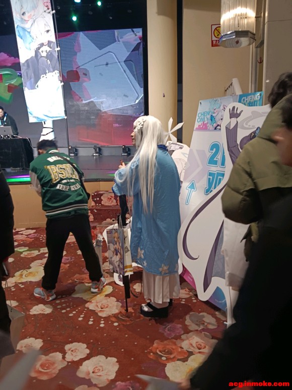 ɶba only չֱ-4.jpg