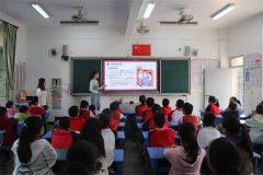 经济与法学系开展校园普法活动走进福州市仓山