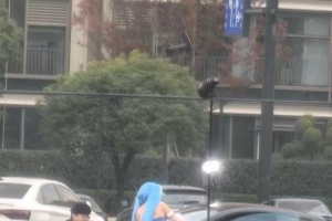 ��COS��Ƭ������Ǳ����ٰ��ʲô��չ���