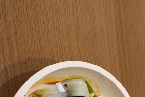 ����ж����Ĵ�˵�����Ĳ�ͼ֮�����