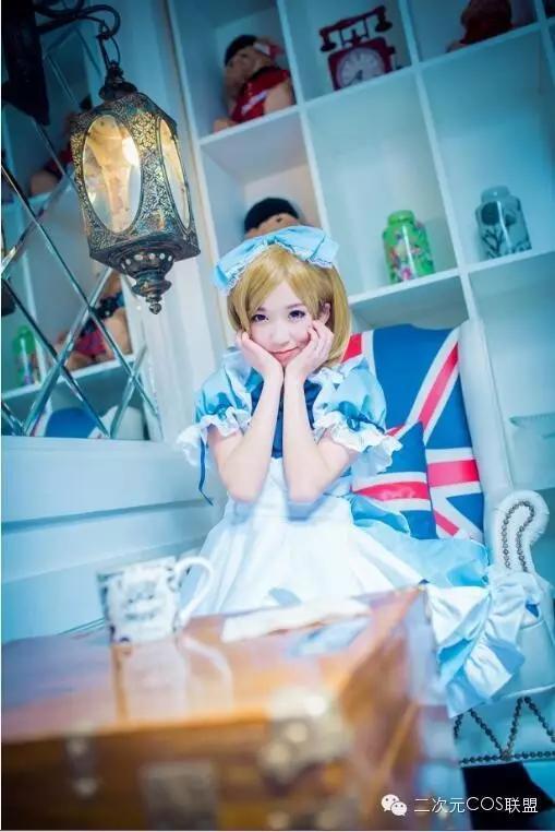 fjH3m232zhi2j8z0.jpg