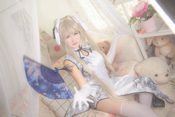 xHy78BFa914RhF1a.jpg