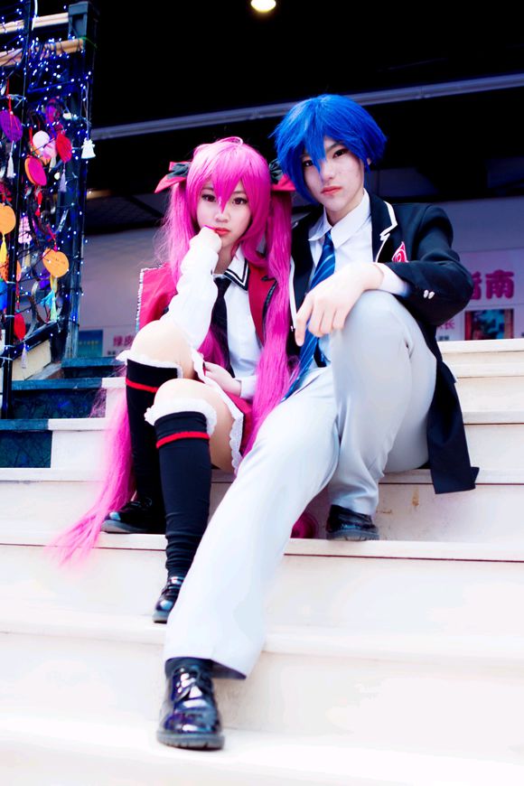 Lkf3hY6F45F2Qfhq.jpg