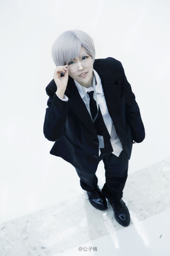Sb2OLOzekE8vHJ2m.jpg