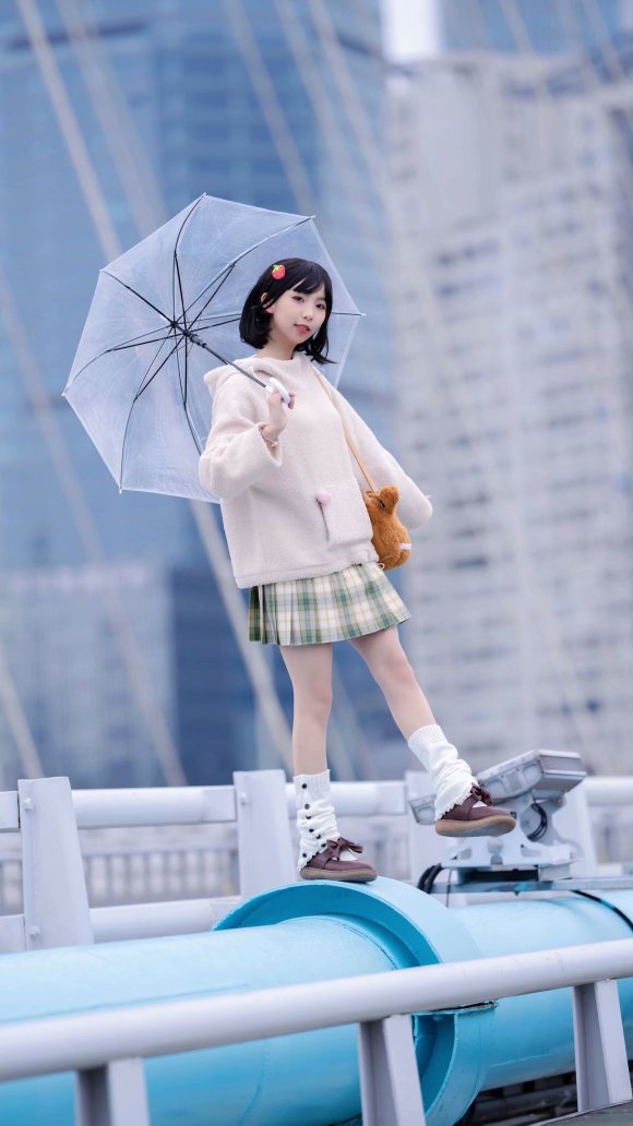 COSƬõ-1.jpg
