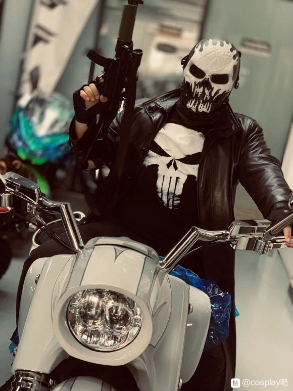 COSƬPunisher on the GO!-1.jpg