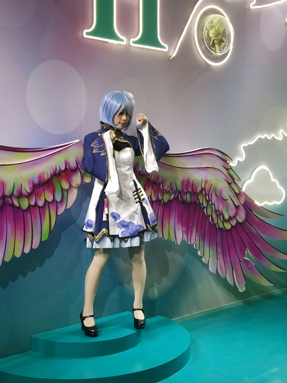 򵥹չ,coser-4.jpg