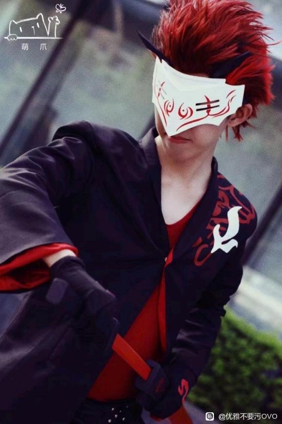 RWBY Cos ƬAdam Taurus + Ƶ-2.jpg