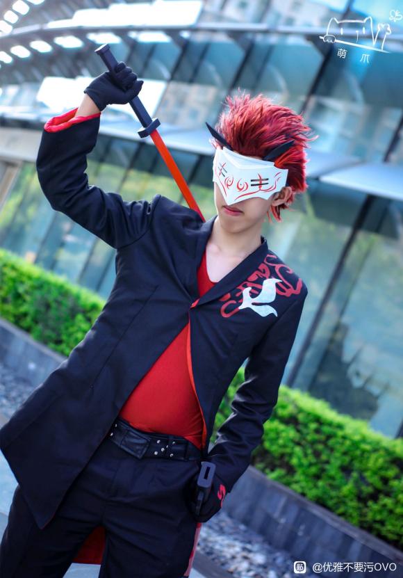 RWBY Cos ƬAdam Taurus + Ƶ-7.jpg