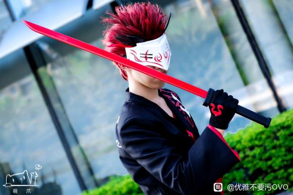 RWBY Cos ƬAdam Taurus + Ƶ-6.jpg