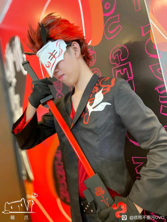 RWBY Cos ƬAdam Taurus + Ƶ-5.jpg