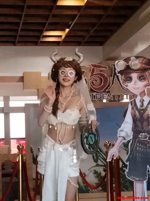 ȥչ,˺ÿĽܿ˺Ĺcos-1.jpg