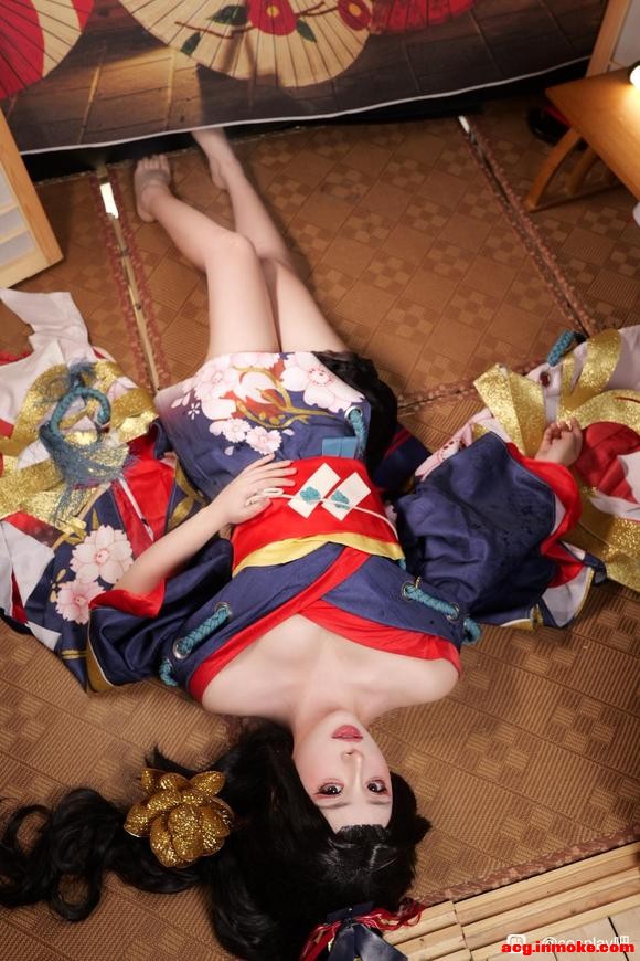 COSƬcos-4.jpg