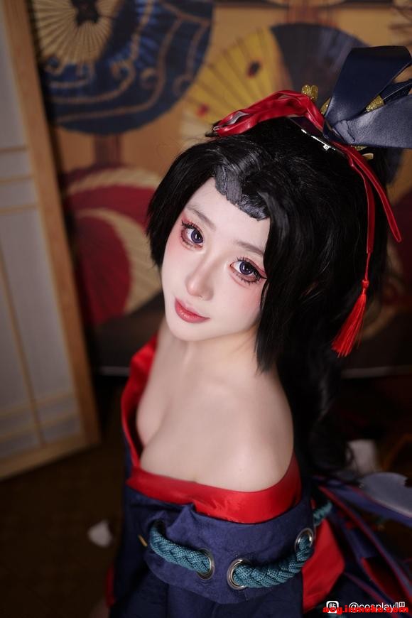 COSƬcos-5.jpg