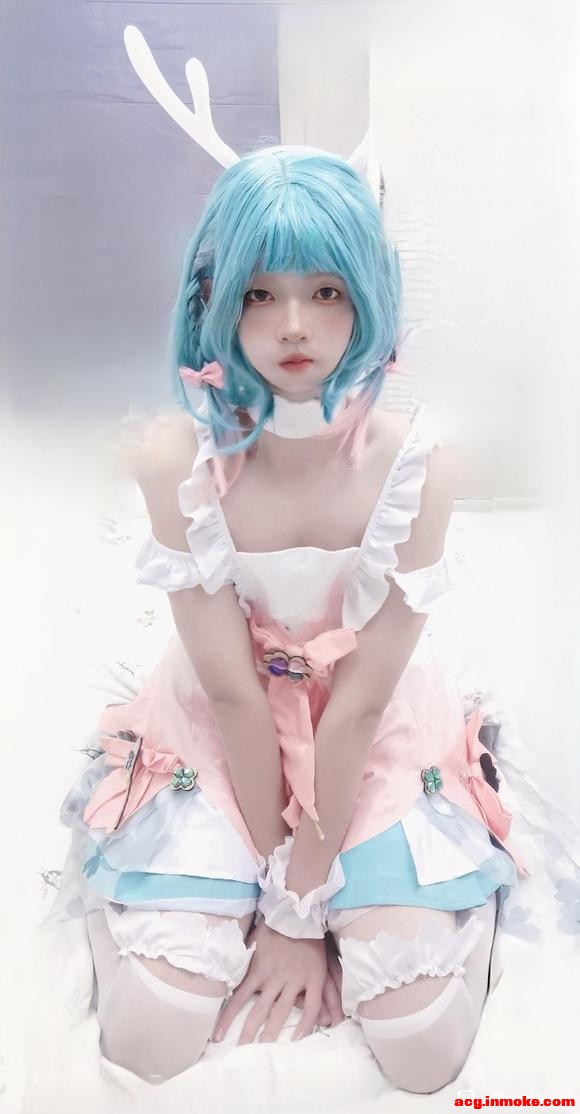 COSƬcos-3.jpg