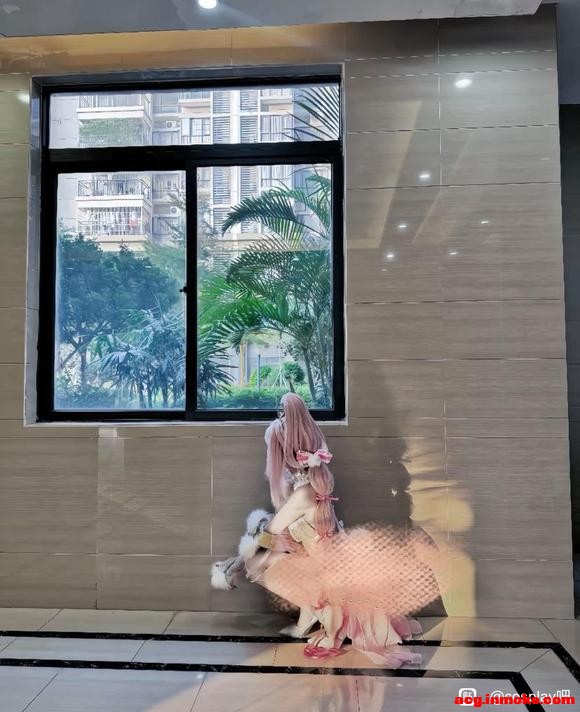 COSƬcosplay-3.jpg