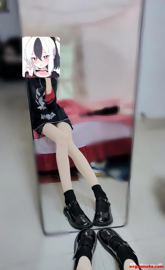 COSƬcos-3.jpg