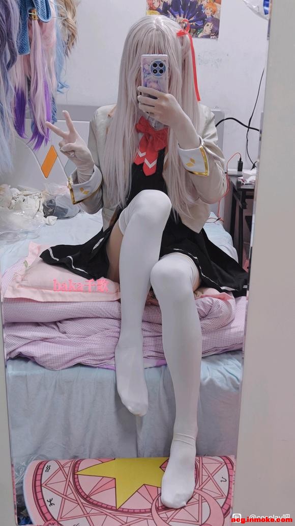 COSƬcos