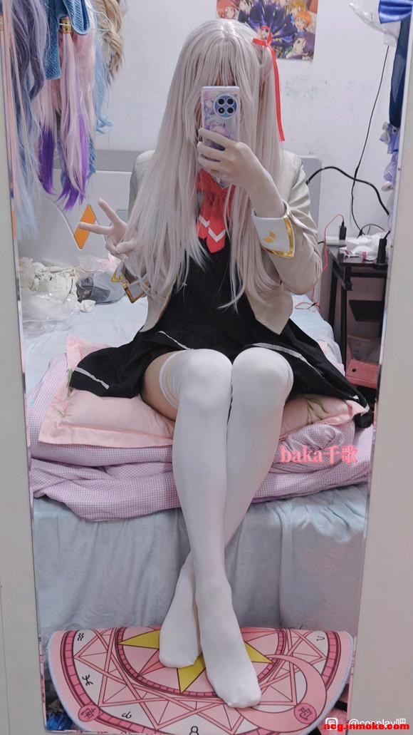 COSƬcos-2.jpg