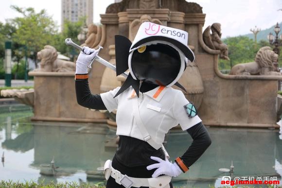 tessa cosƬ-3.jpg