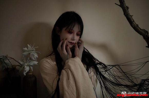 COSƬ¹-8.jpg