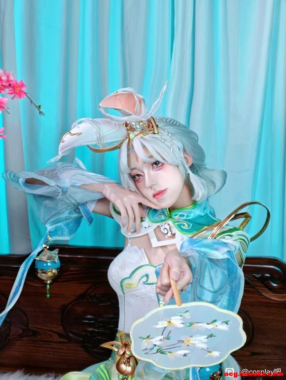 ��COS��Ƭ���к��ӵĹ�����