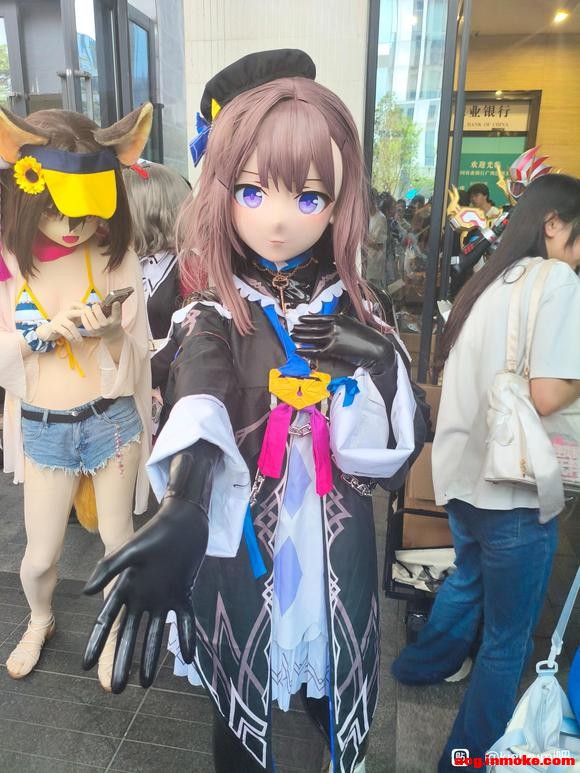 �����˱�������һ��ȥ��չ