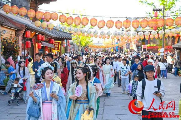 ��ý���� | �������Գ���ʽ���ý��������ںϡ������롱-3.jpg