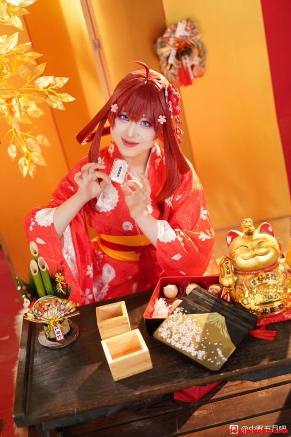 ? ��Ұ�����´�cos��Ƭ?-1.jpg