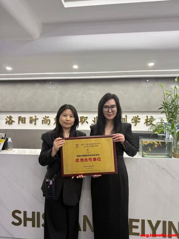 �й�ĵ���Ļ��� ����ʱװ�� ����ʱ����Ӱְҵ��ѵѧУ-3.jpg