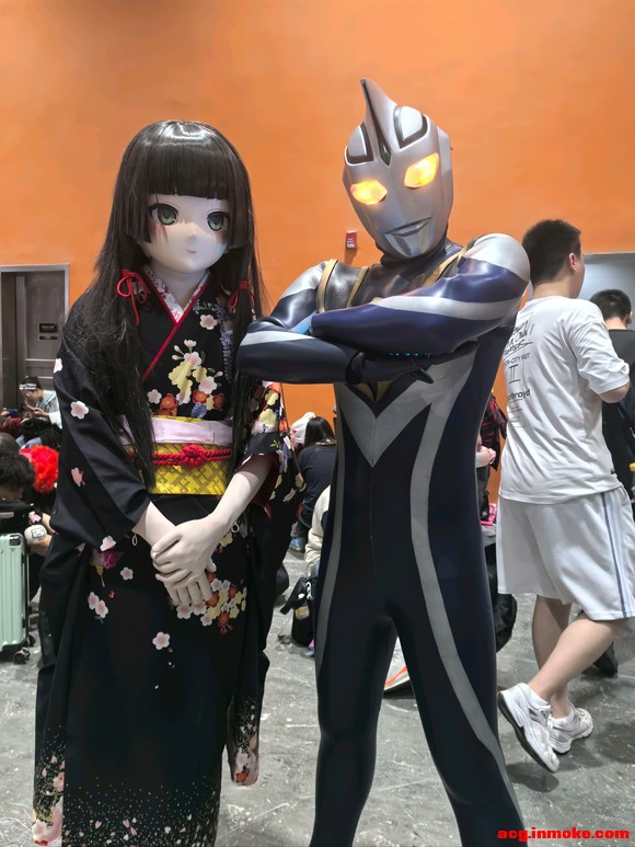 ����չ��ө����ڳ�