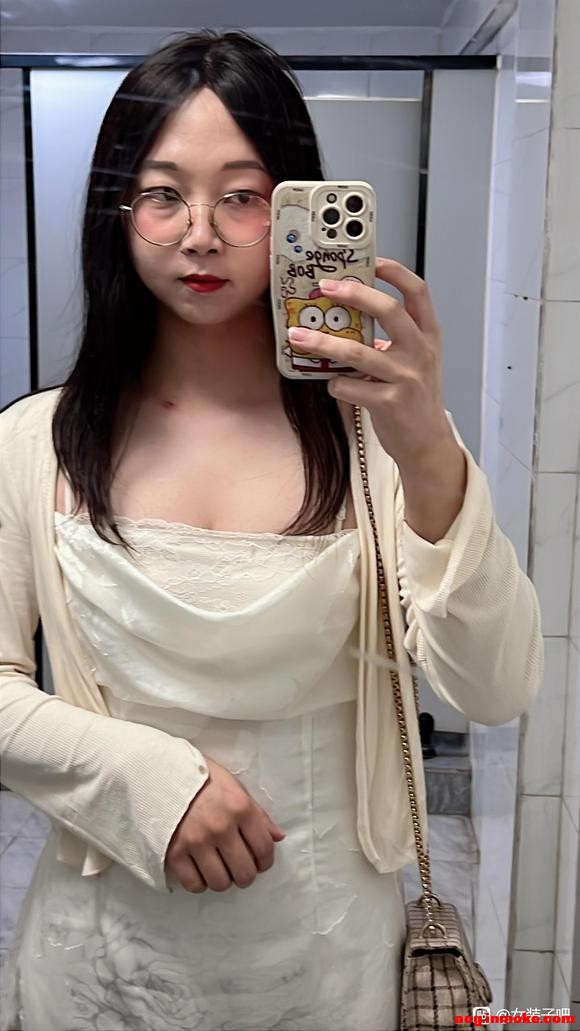 ��չû���ģ������º���