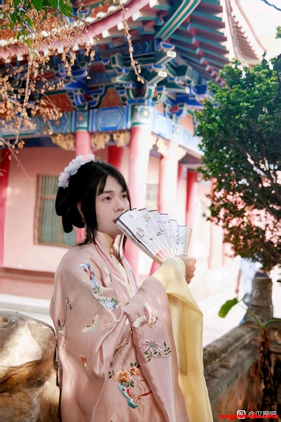 ����԰�� ��֪��ɫ����-2.jpg