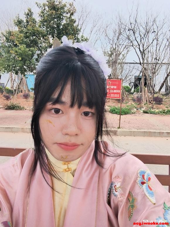 ����԰�� ��֪��ɫ����-1.jpg