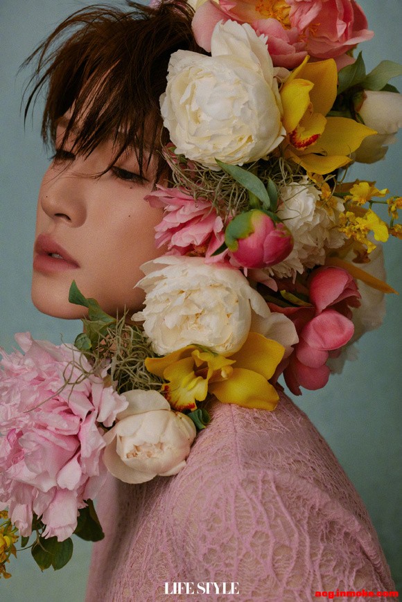 ��Ʒ����ָ��LifeStyle  2025  5�� ����ʫ�黨������Ƭ-1.jpg